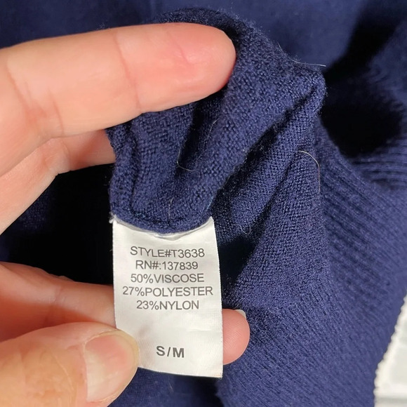 SOLD!!Women’s Dreamers Navy Blue Tunic sweater Size Small - Picture 4 of 5